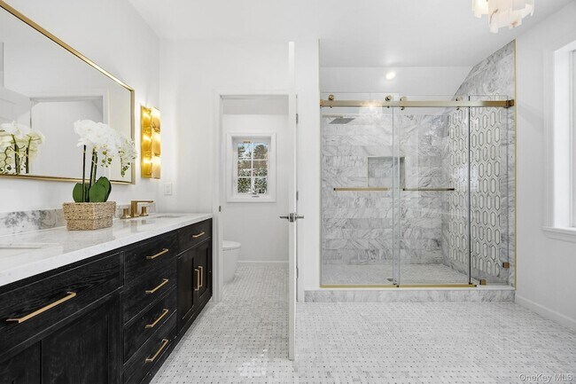 Building Photo - 2 Wynmor Rd