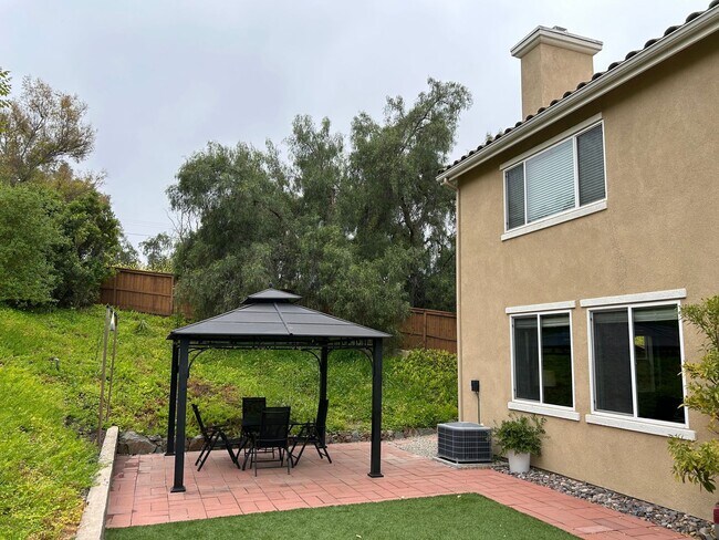 Building Photo - Beautiful 5BD/3BA Home In Oceanside