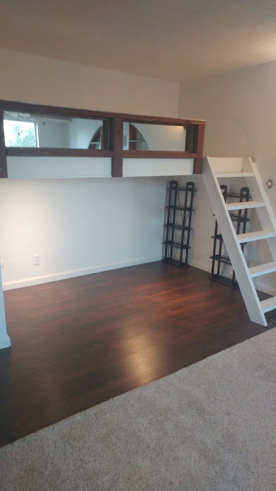 Hardwood floors - 6129 Andalusia Ave