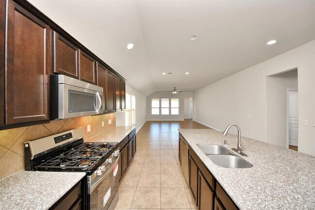Building Photo - 24610 Emerald Pool Falls Dr