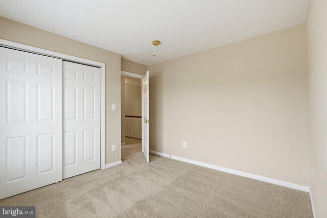 Building Photo - 4677 Red Admiral Way