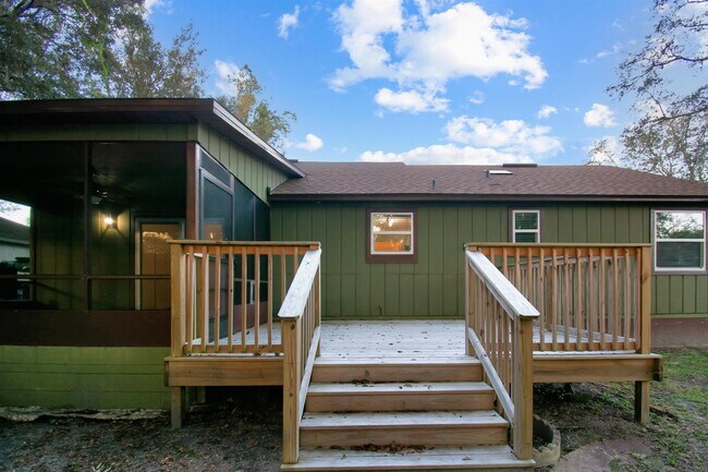 Building Photo - 209 Jasmine Rd