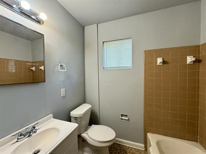 Building Photo - WELCOME!!! THIS IS A BEAUTIFUL HOUSE FOR Y...