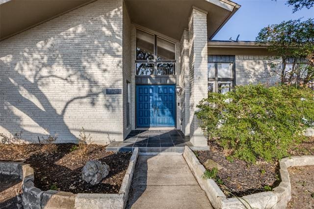 Building Photo - 15211 Meandering Way