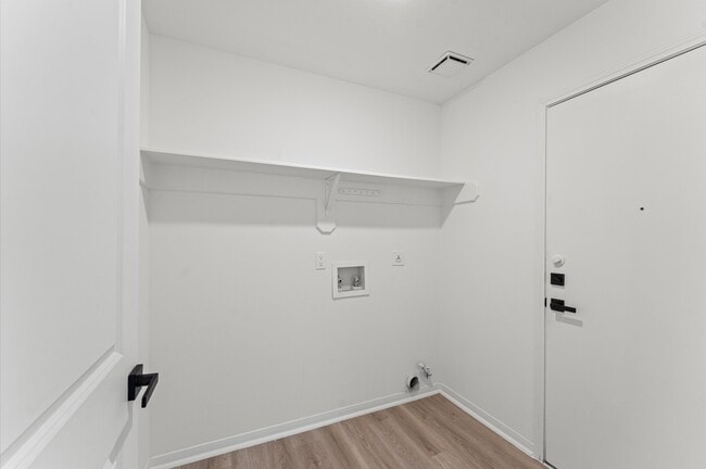 Building Photo - 17523 Hamilwood Dr