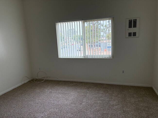 Building Photo - hbr4882