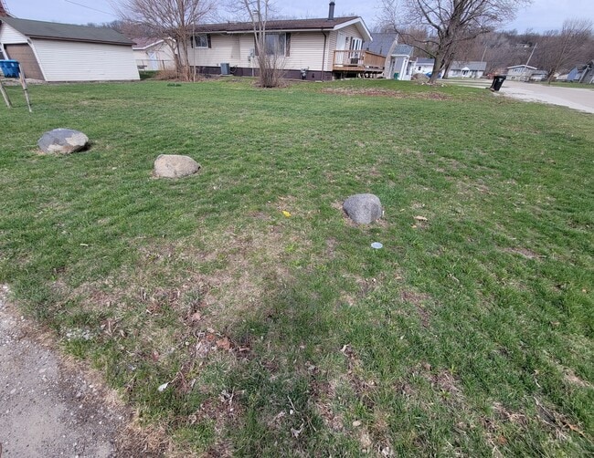 Building Photo - 802 Deleon St