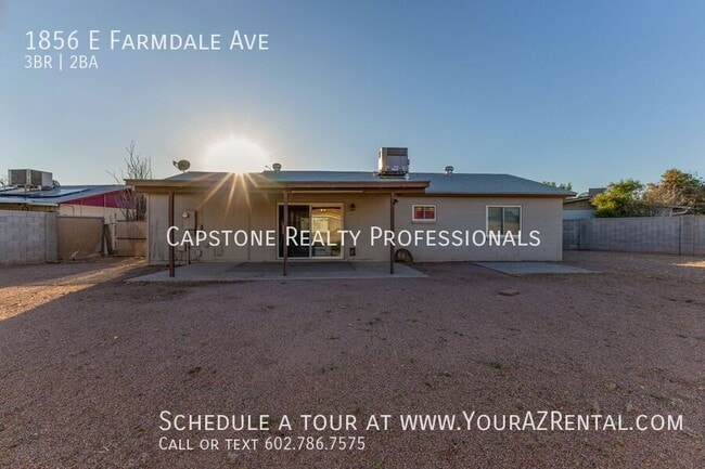 Building Photo - 1856 E Farmdale Ave