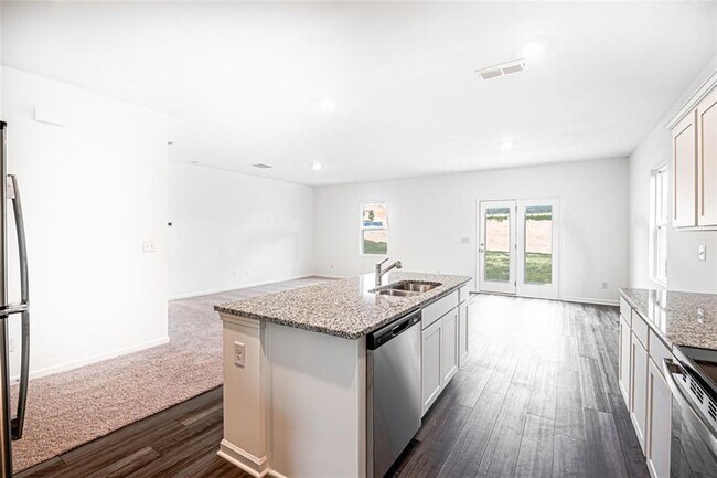 Building Photo - 243 Casteel Ln