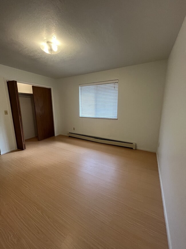 Building Photo - 108 Park Dr