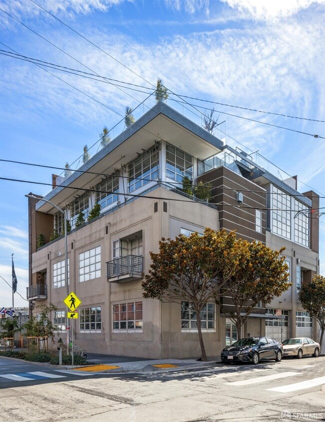 Building Photo - 9 Bernice St