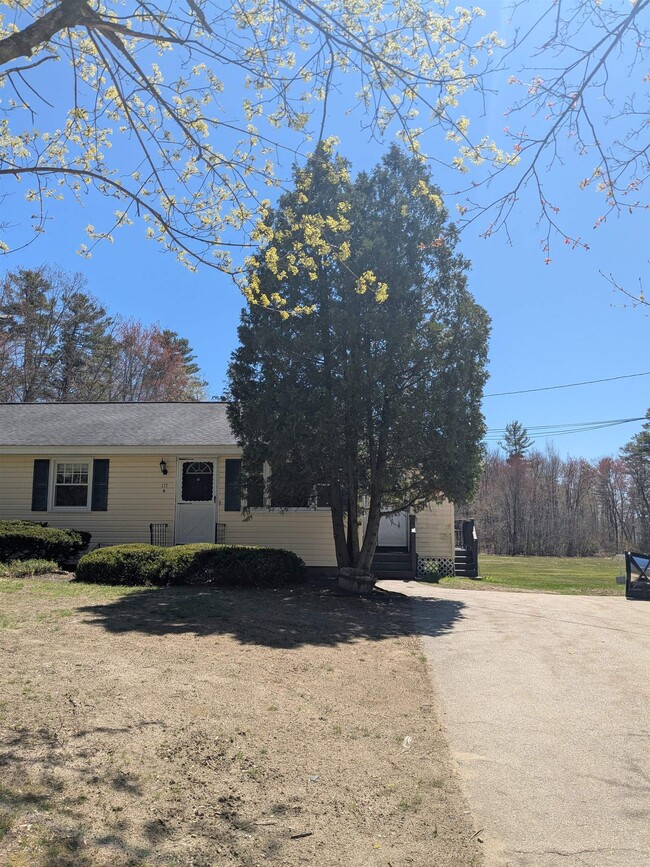 Building Photo - 117 Sherburne Rd