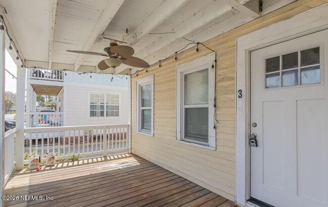 Building Photo - 1718 1st St N