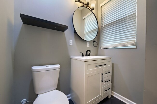Building Photo - North Campus OSU Renovated Single Family H...