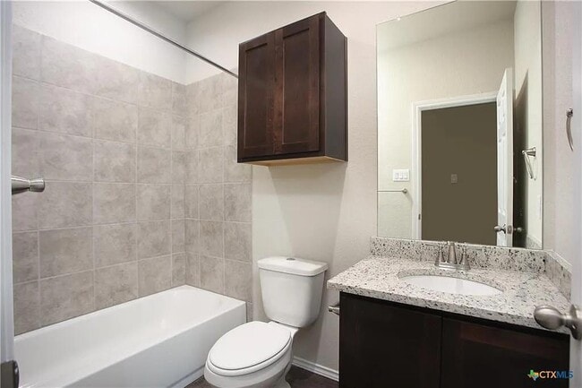 Building Photo - 3430 Scott Cir
