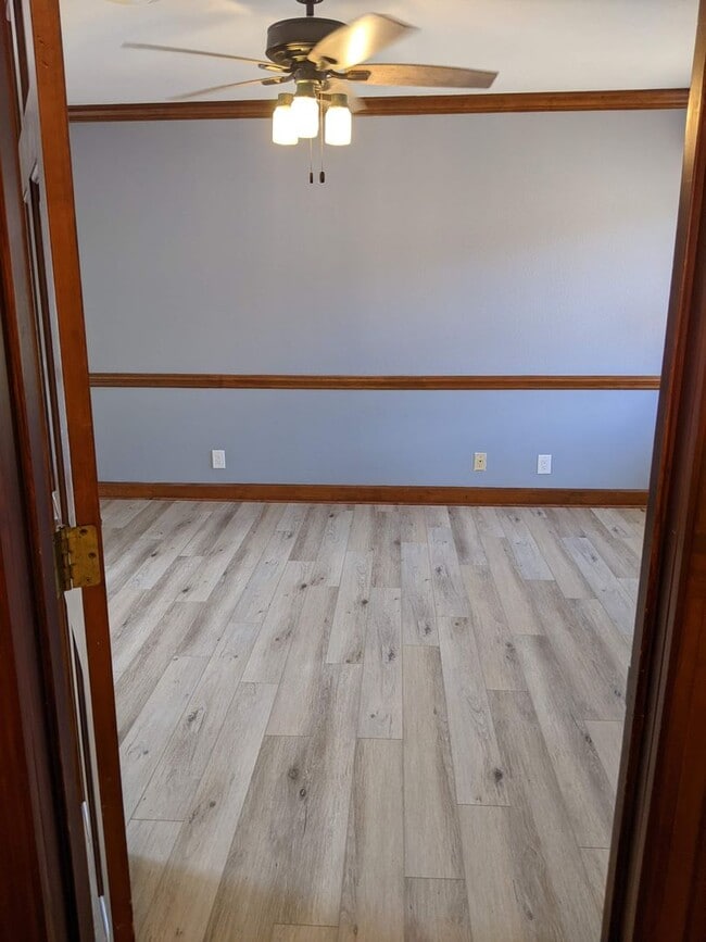 Building Photo - 5990 Idlewild Rd