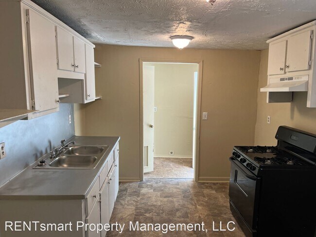 Building Photo - 2 br, 1 bath House - 2605 Jones Avenue Unit B