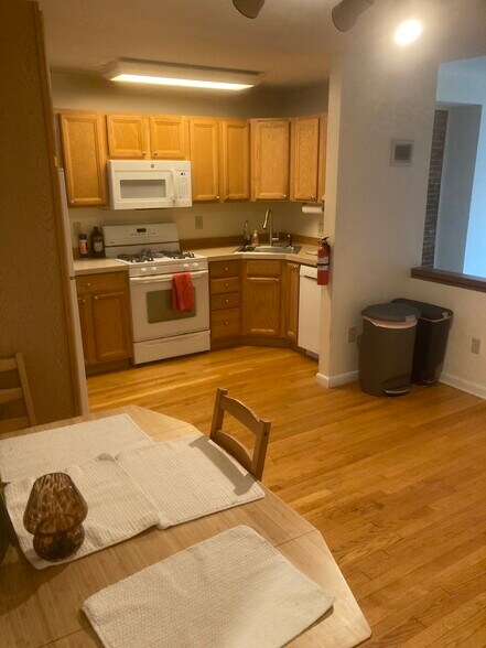 Building Photo - 1772 Willard St NW