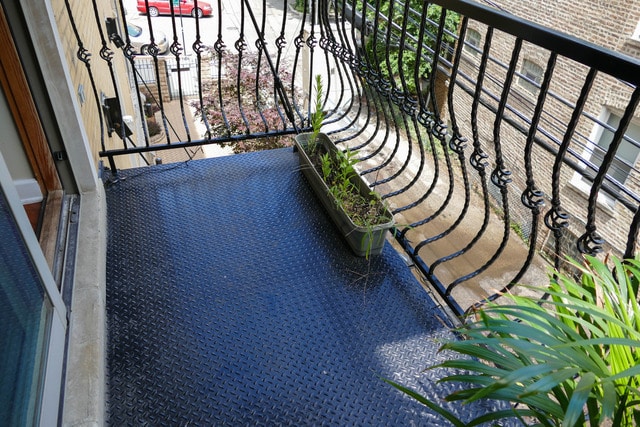 Building Photo - 1531 W Hollywood Ave