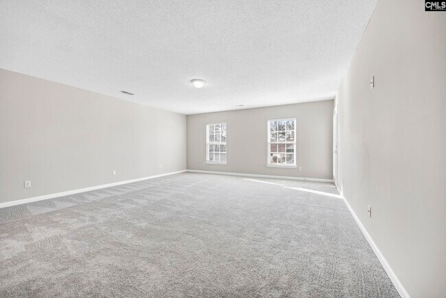 Building Photo - 153 Pennsylvania Ct