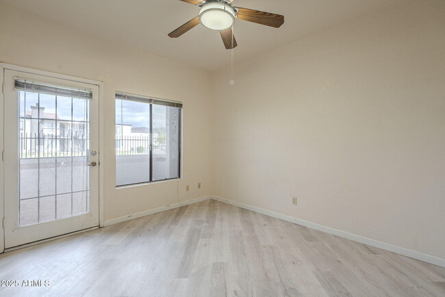 Building Photo - 11666 N 28th Dr