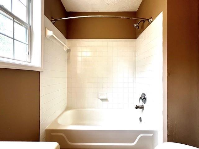 Building Photo - 3604 Spring Trce