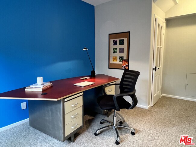 Building Photo - 390 N Baldwin Ave