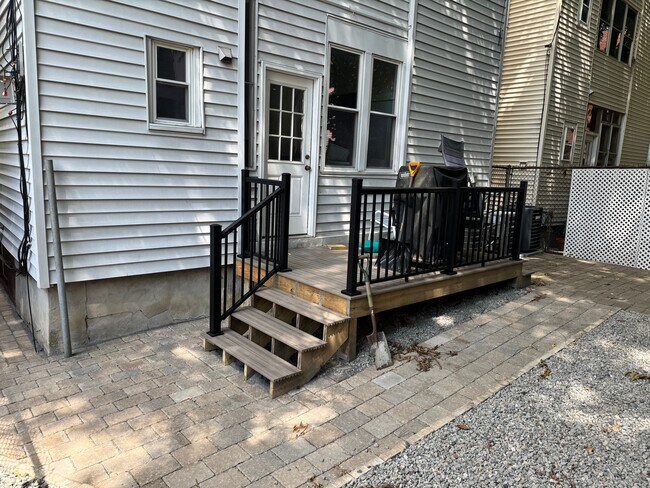 Building Photo - 60 Brookside Ave