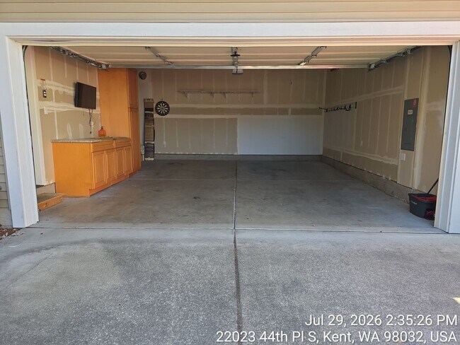 Building Photo - Kent The Parks HOA Community  3 bed, 2.5 bath rental home. Available NOW!