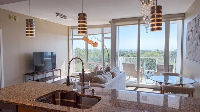 Building Photo - 175 1st St S