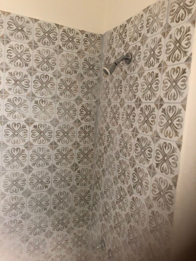 Building Photo - 117 Magnolia Ave