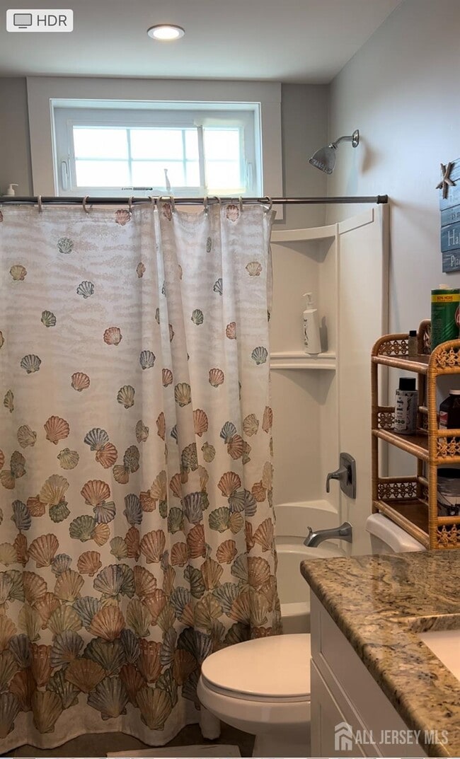 Building Photo - 312 St Louis Ave