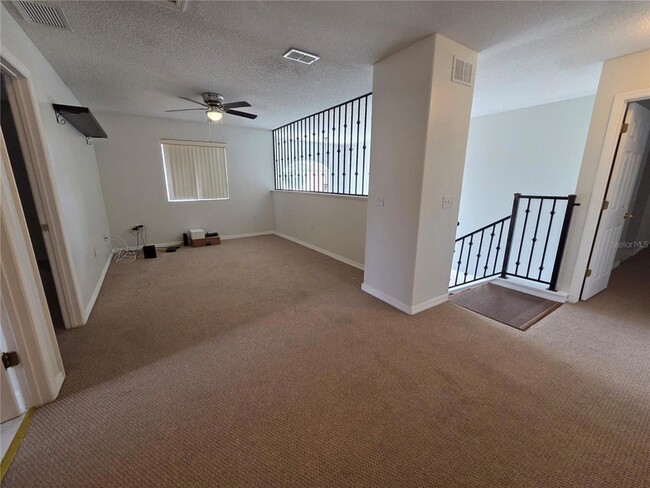 Building Photo - 330 Aldershot Ct