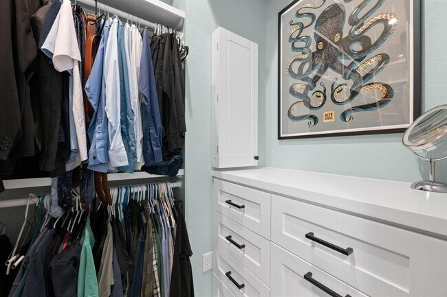 Building Photo - 8716 Bobcat Dr