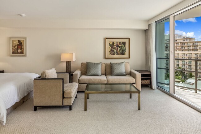 Building Photo - Spacious Waikiki Studio, One Block From Fort Derussy Beach