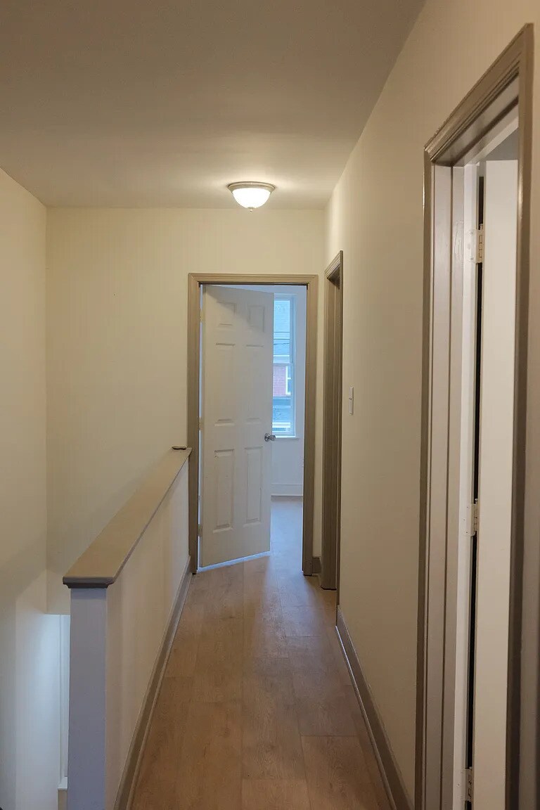 Building Photo - 1810 Idlewood Ave