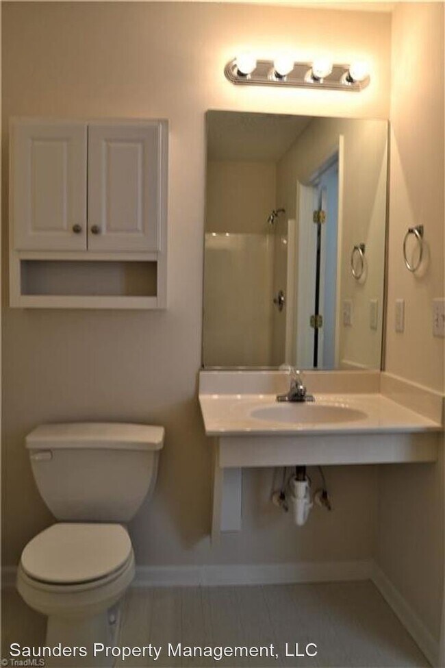 Building Photo - 2 br, 2 bath House - 112 Ivy Glen Ct