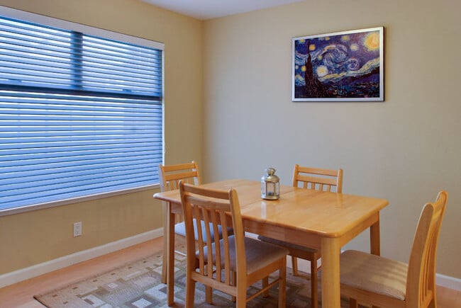 Building Photo - Charming End-Unit Townhome for Rent in Santa Cruz – 2 Bedroom/2.5 Bath