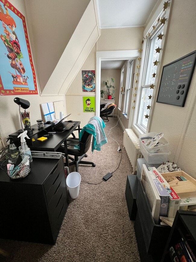 Building Photo - 2207 W 3rd St