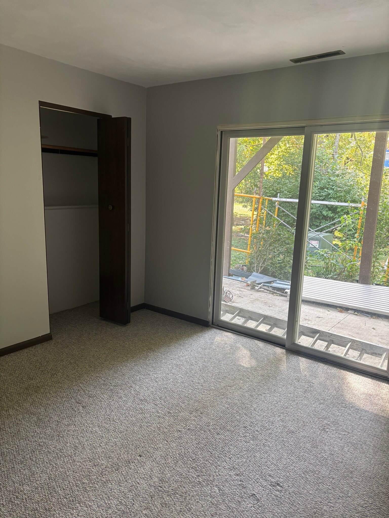 Bedroom to patio - 302 W State St