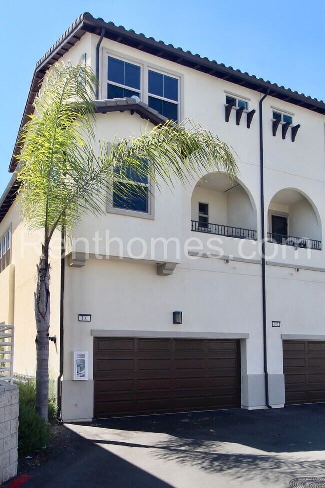 Building Photo - 1710 Discovery Falls Dr