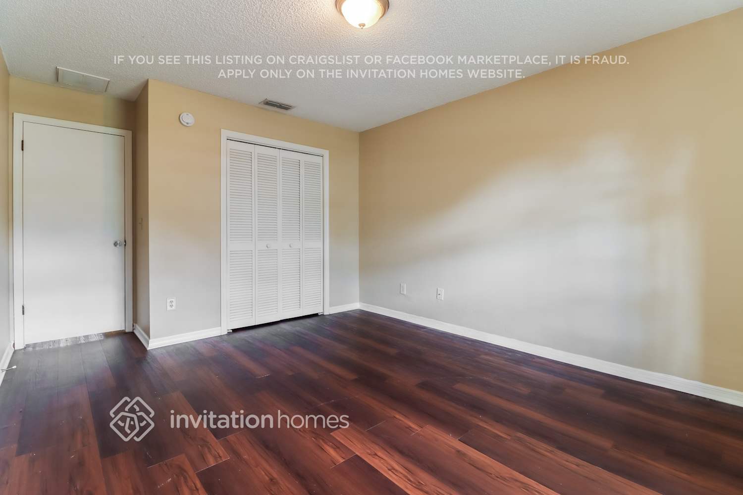 Building Photo - 5909 Redhawk Dr
