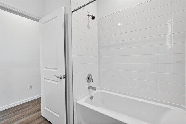 Building Photo - 31463 Paper Birch St