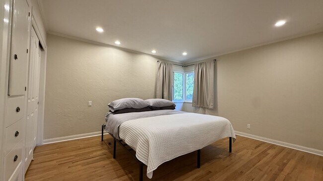 Building Photo - 3BD/2BA Willow Glen Single-Family Home with Spacious Layout