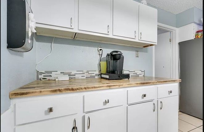 Building Photo - 3814 Butterfield Rd