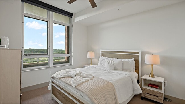 Building Photo - 1544 Spring Gate Dr.