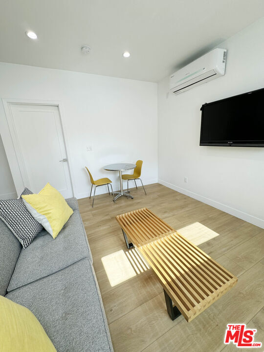 Building Photo - 2650 Tilden Ave