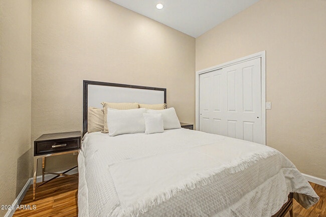 Building Photo - 10588 E Autumn Sage Dr