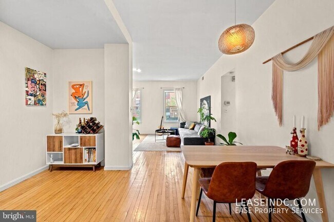 Building Photo - 1930 New Hampshire Ave NW