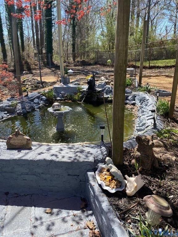 Building Photo - 746 St John Saint